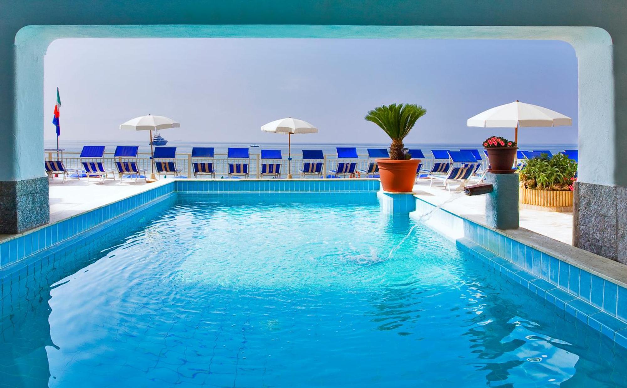 Hotel Vittorio Beach Resort Barano dʼIschia Exteriér fotografie