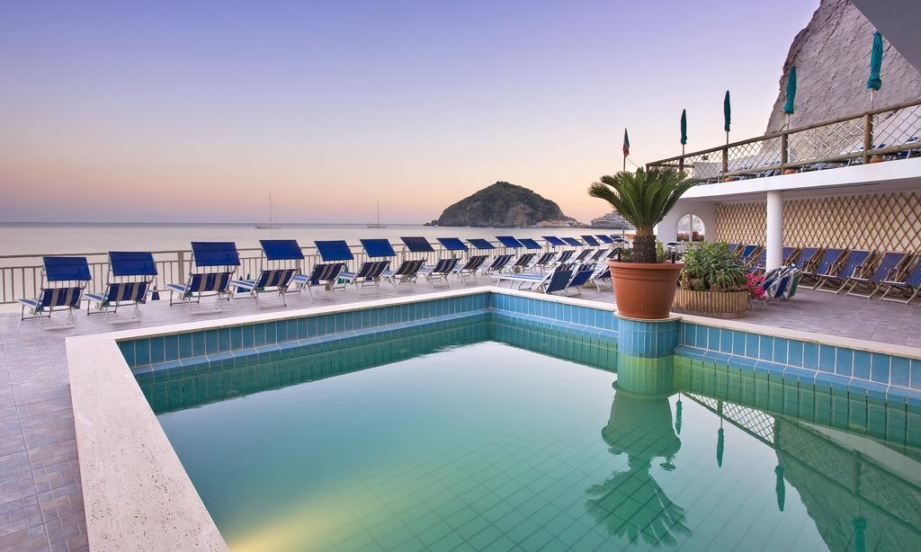 Hotel Vittorio Beach Resort Barano dʼIschia Exteriér fotografie